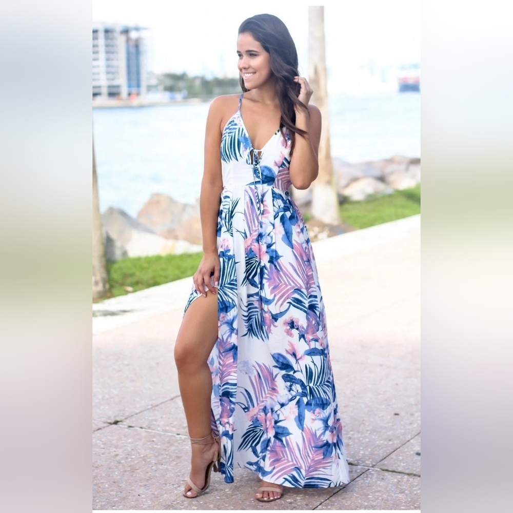 NWT L'atiste by Amy Print Maxi Dress Size M Color Blue/White
